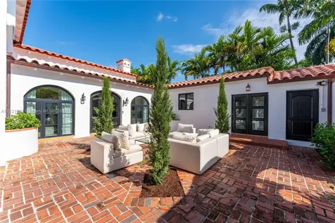 5660 Pine Tree Drive Miami Beach FL 33140