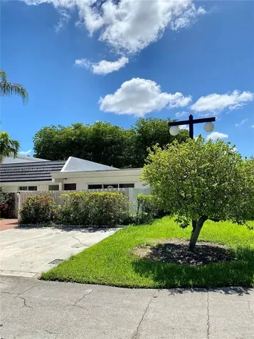 8233 SW 81st Court Miami FL 33143