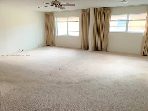 240 SE 7th Street Dania Beach FL 33004