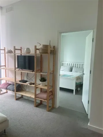 501 NE 31 Miami FL 33137