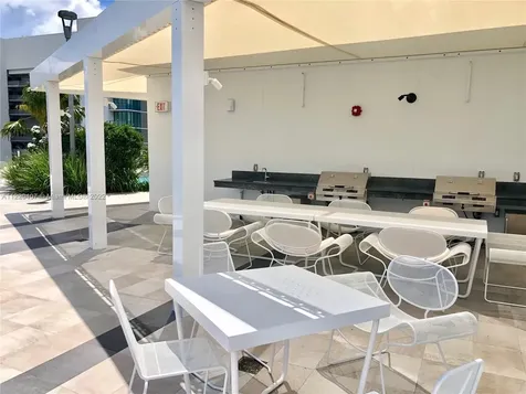 501 NE 31 Miami FL 33137