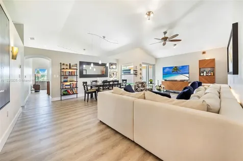 13337 NW 13th Street Sunrise FL 33323