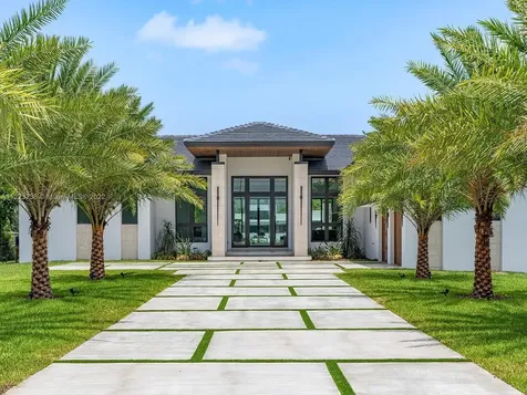 5941 SW 87th Avenue Miami FL 33173