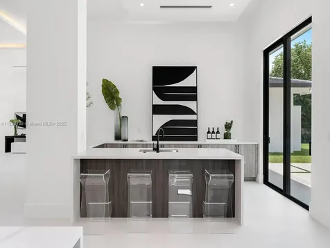 5941 SW 87th Avenue Miami FL 33173