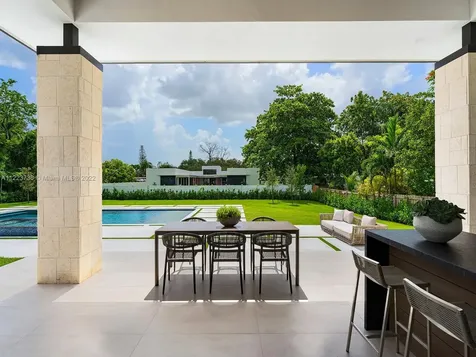 5941 SW 87th Avenue Miami FL 33173