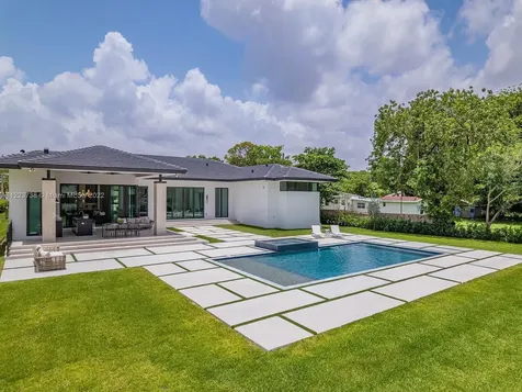 5941 SW 87th Avenue Miami FL 33173