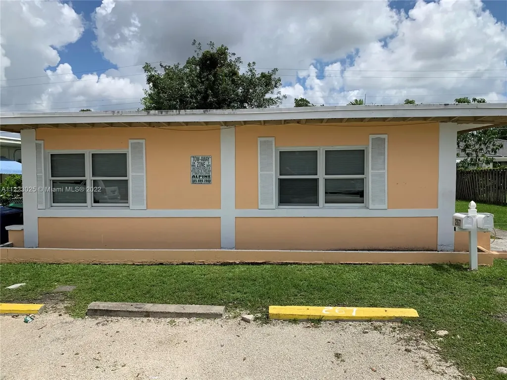 267 NE 111th Street Miami FL 33161