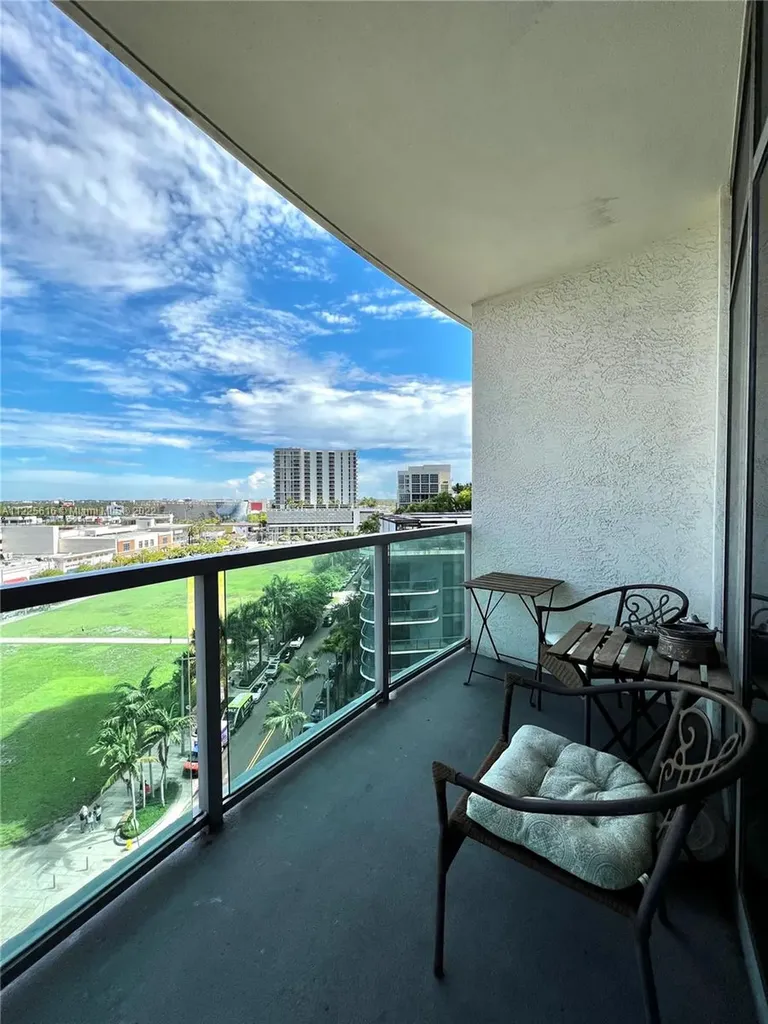 3301 NE 1st Avenue Miami FL 33137