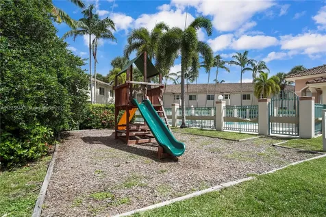 2298 NW 78th Avenue Pembroke Pines FL 33024