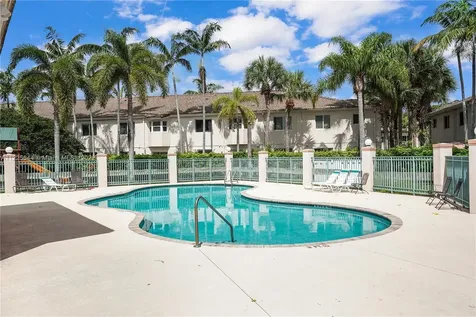2298 NW 78th Avenue Pembroke Pines FL 33024