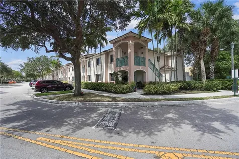 2298 NW 78th Avenue Pembroke Pines FL 33024