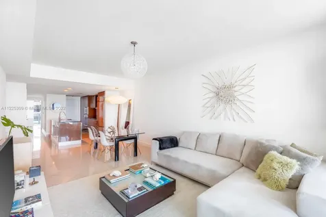 3801 Collins Avenue Miami Beach FL 33140