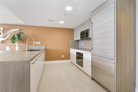 400 Sunny Isles Boulevard Sunny Isles Beach FL 33160
