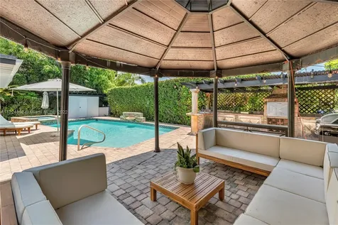 401 SW 23rd Road Miami FL 33129