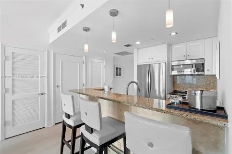 4401 Collins Avenue Miami Beach FL 33140
