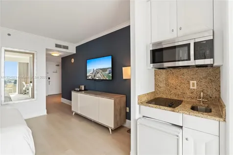 4401 Collins Avenue Miami Beach FL 33140