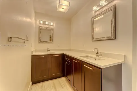 1400 SW 72nd Avenue Plantation FL 33317