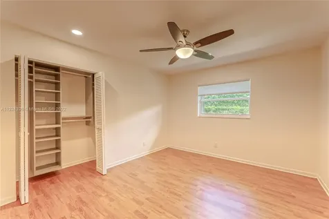 1400 SW 72nd Avenue Plantation FL 33317
