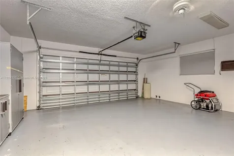 1400 SW 72nd Avenue Plantation FL 33317