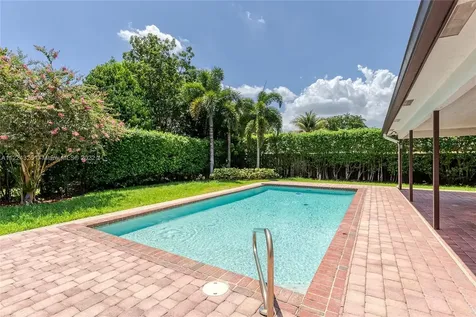 1400 SW 72nd Avenue Plantation FL 33317