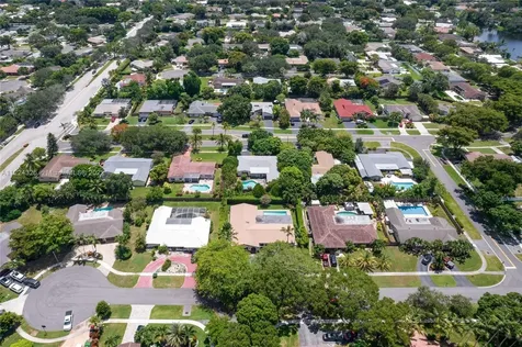 1400 SW 72nd Avenue Plantation FL 33317