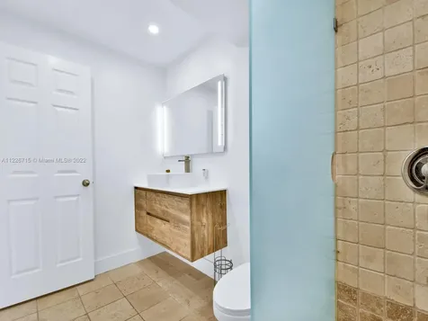 66 Valencia Avenue Coral Gables FL 33134