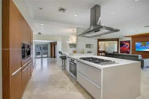 9601 W Broadview Drive Bay Harbor Islands FL 33154