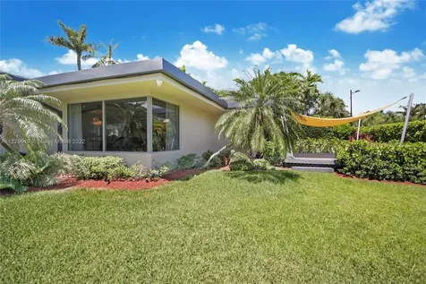 9601 W Broadview Drive Bay Harbor Islands FL 33154