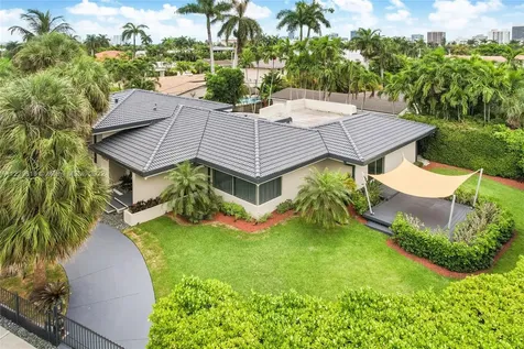 9601 W Broadview Drive Bay Harbor Islands FL 33154