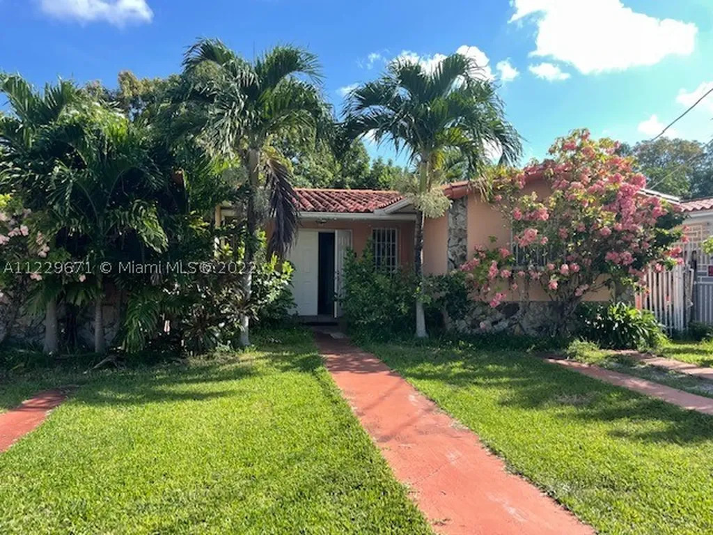 8861 SW 25th Street Miami FL 33165