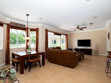 19123 SW 60th Court Pembroke Pines FL 33332