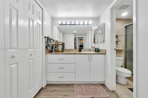 3401 N Country Club Drive Aventura FL 33180