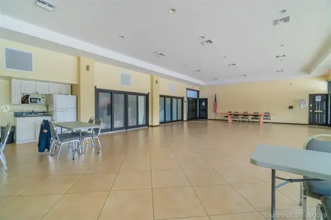 3401 N Country Club Drive Aventura FL 33180