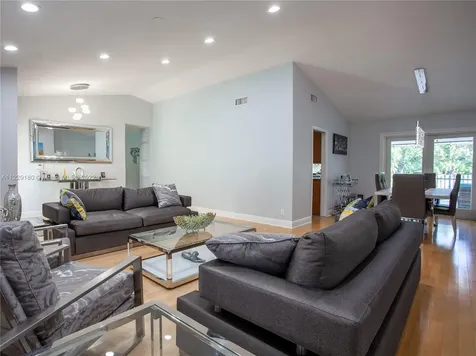 8270 SW 180th Street Palmetto Bay FL 33157