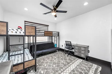 4556 SW 186th Way Miramar FL 33029