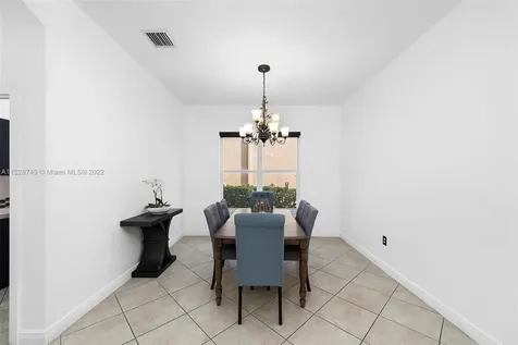 4556 SW 186th Way Miramar FL 33029