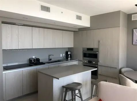 4010 S Ocean Drive Hollywood FL 33019
