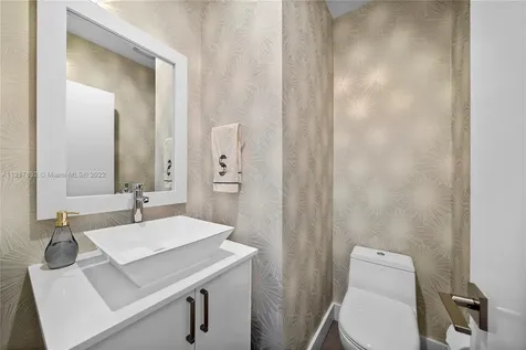 870 N Shore Drive Miami Beach FL 33141