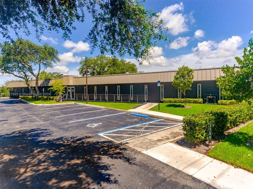 7700 Davie Road Extension Hollywood FL 33024