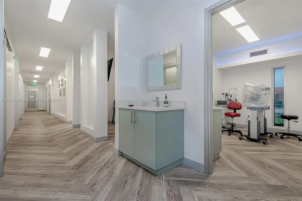 7700 Davie Road Extension Hollywood FL 33024