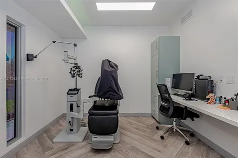 7700 Davie Road Extension Hollywood FL 33024