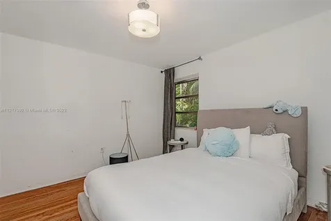 1331 14th Terrace Miami Beach FL 33139