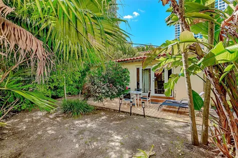1331 14th Terrace Miami Beach FL 33139