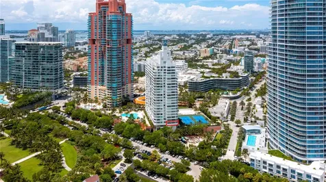 400 S Pointe Drive Miami Beach FL 33139
