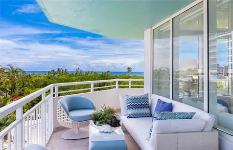 400 S Pointe Drive Miami Beach FL 33139