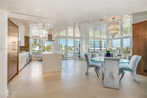 400 S Pointe Drive Miami Beach FL 33139