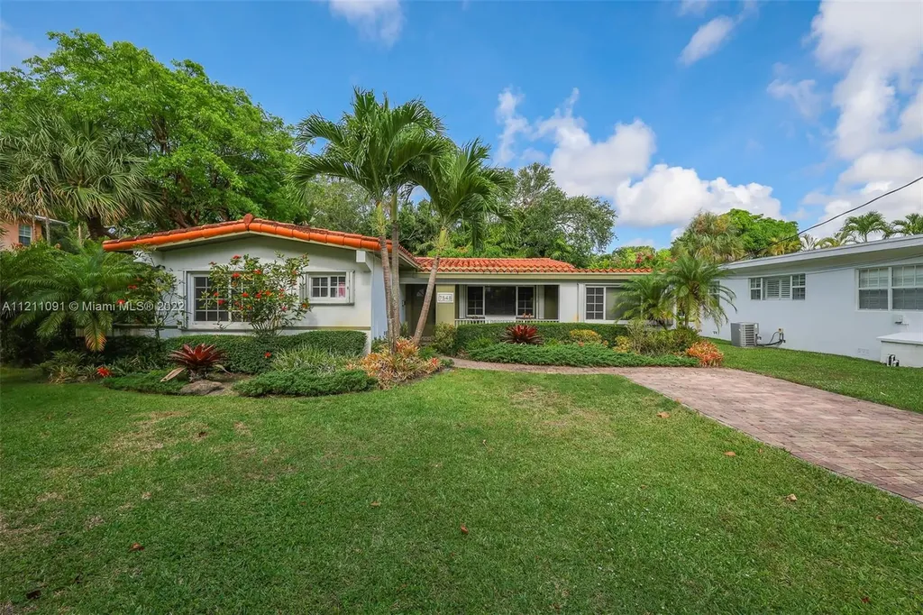 7548 SW 58th Avenue South Miami FL 33143