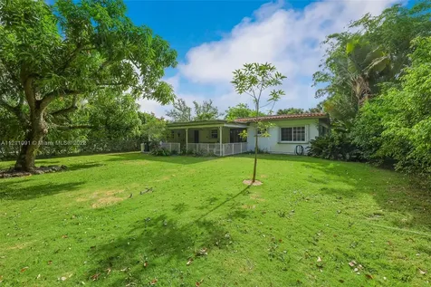 7548 SW 58th Avenue South Miami FL 33143
