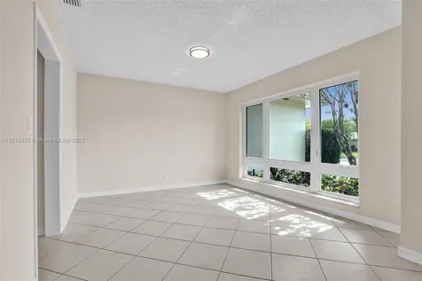 1131 SW 74th Avenue Plantation FL 33317