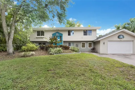 6250 SW 48th Street Miami FL 33155
